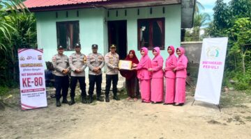 Polsek Nibong Salurkan Bansos untuk Warga Kurang Mampu, Jelang Hari Bhayangkara ke-80,